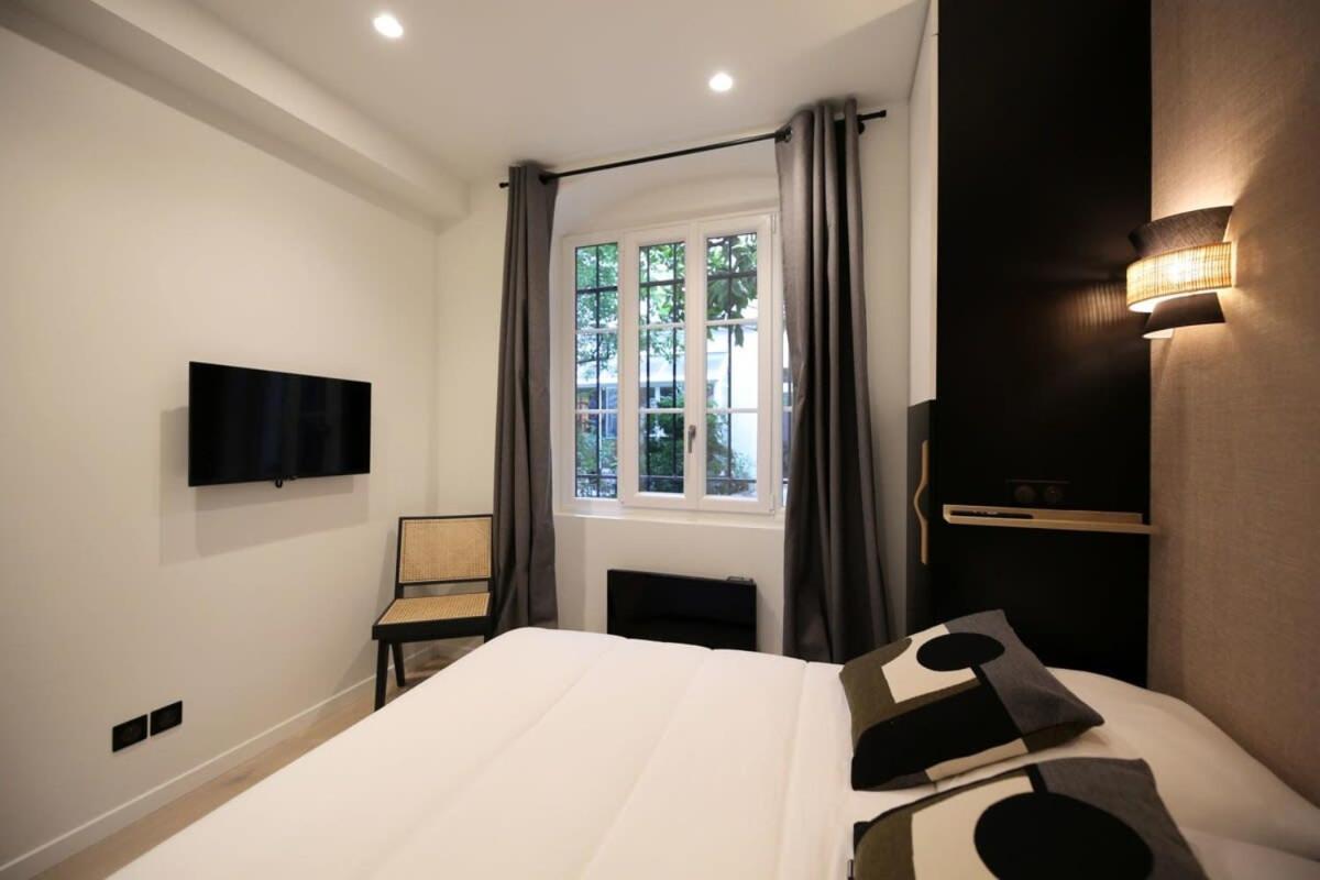 Appartement Familiale Sauna Paris 10 - 8P - Flat-Guest Buitenkant foto