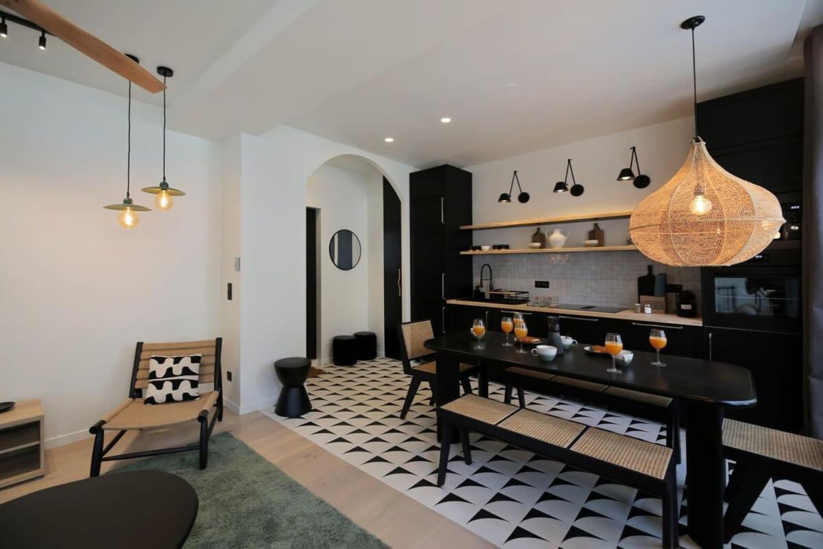 Appartement Familiale Sauna Paris 10 - 8P - Flat-Guest Buitenkant foto